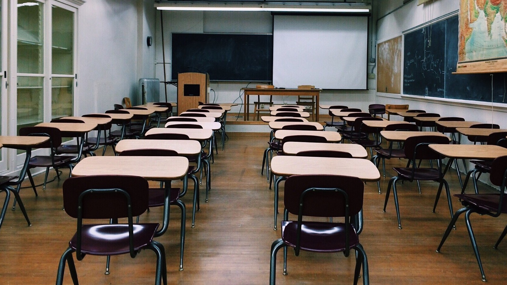 Roma, abusi in scuola materna: in casa e nei video le prove contro il maestro