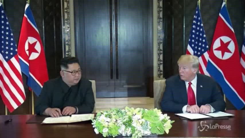 Vertice Singapore, Trump e Kim firmano documento congiunto