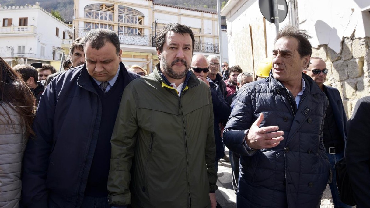 Salvini: “Dialogo con tutti, ma si parte dal programma del centrodestra”