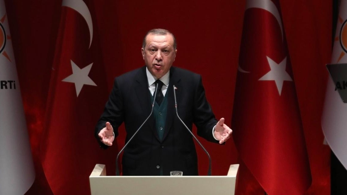 Gaza, ancora feriti al confine. Erdogan contro Netanyahu: “Terrorista”