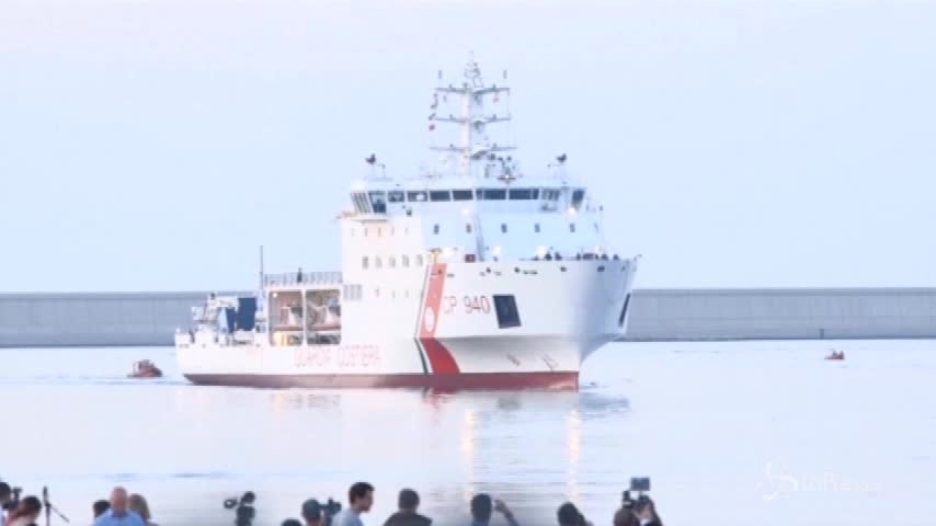 Aquarius, prima nave di migranti a Valencia