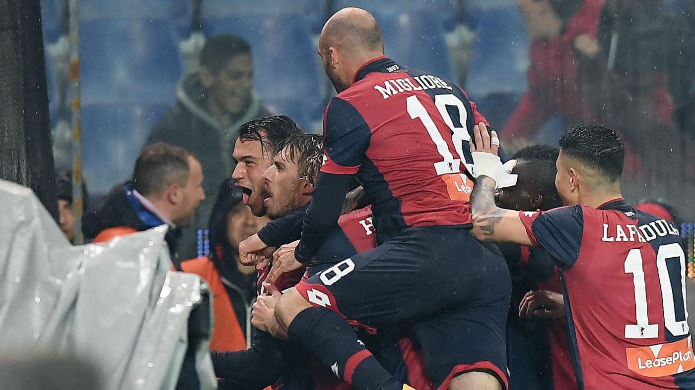 Serie A, Genoa beffa il Cagliari al fotofinish: decide Medeiros