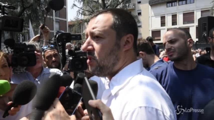 Salvini: “700 giornalisti a Valencia? Se si beccano un migrante a testa siamo a posto”