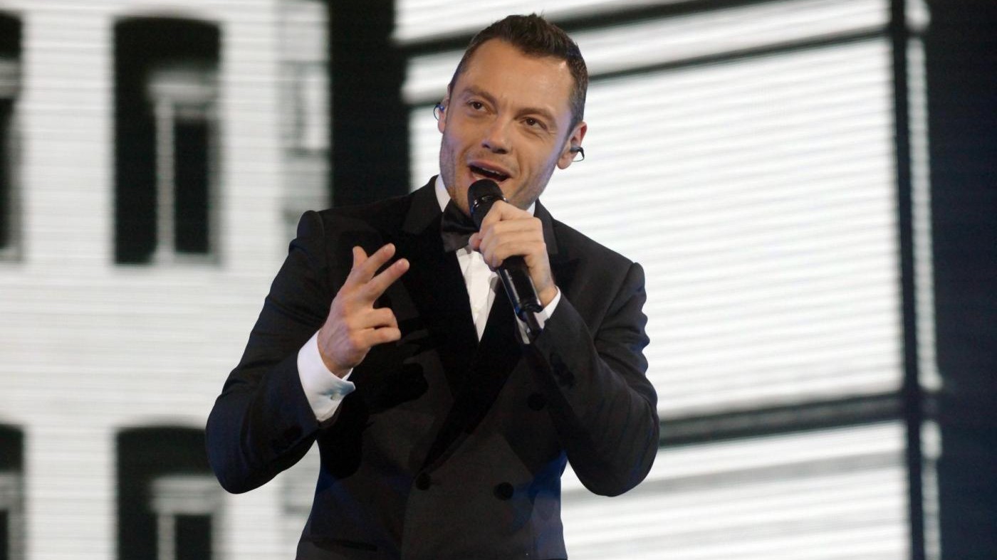 Onstage Awards, Tiziano Ferro trionfa: tre premi su tre nomination