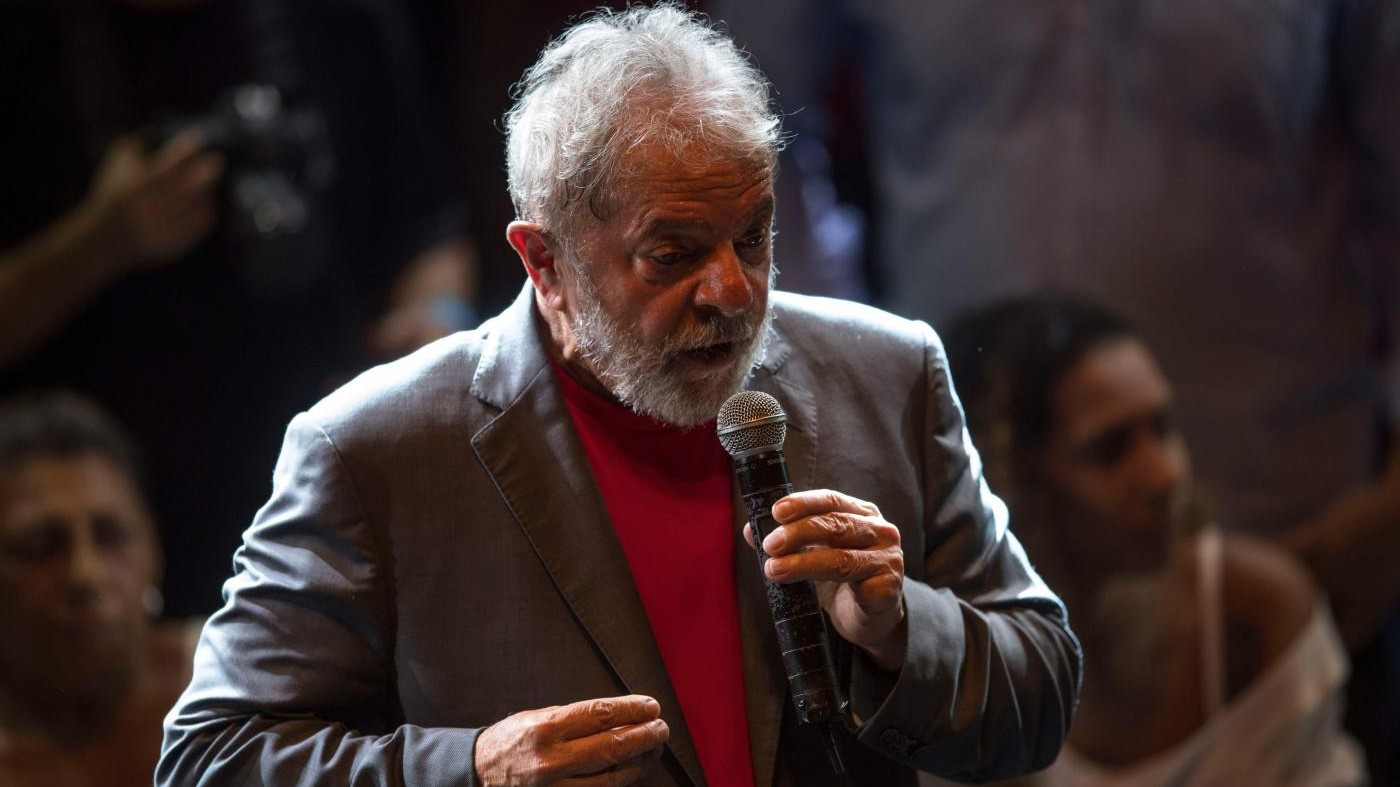 Brasile, ascesa e declino di Lula: il ‘calamaro’ in giacca e cravatta