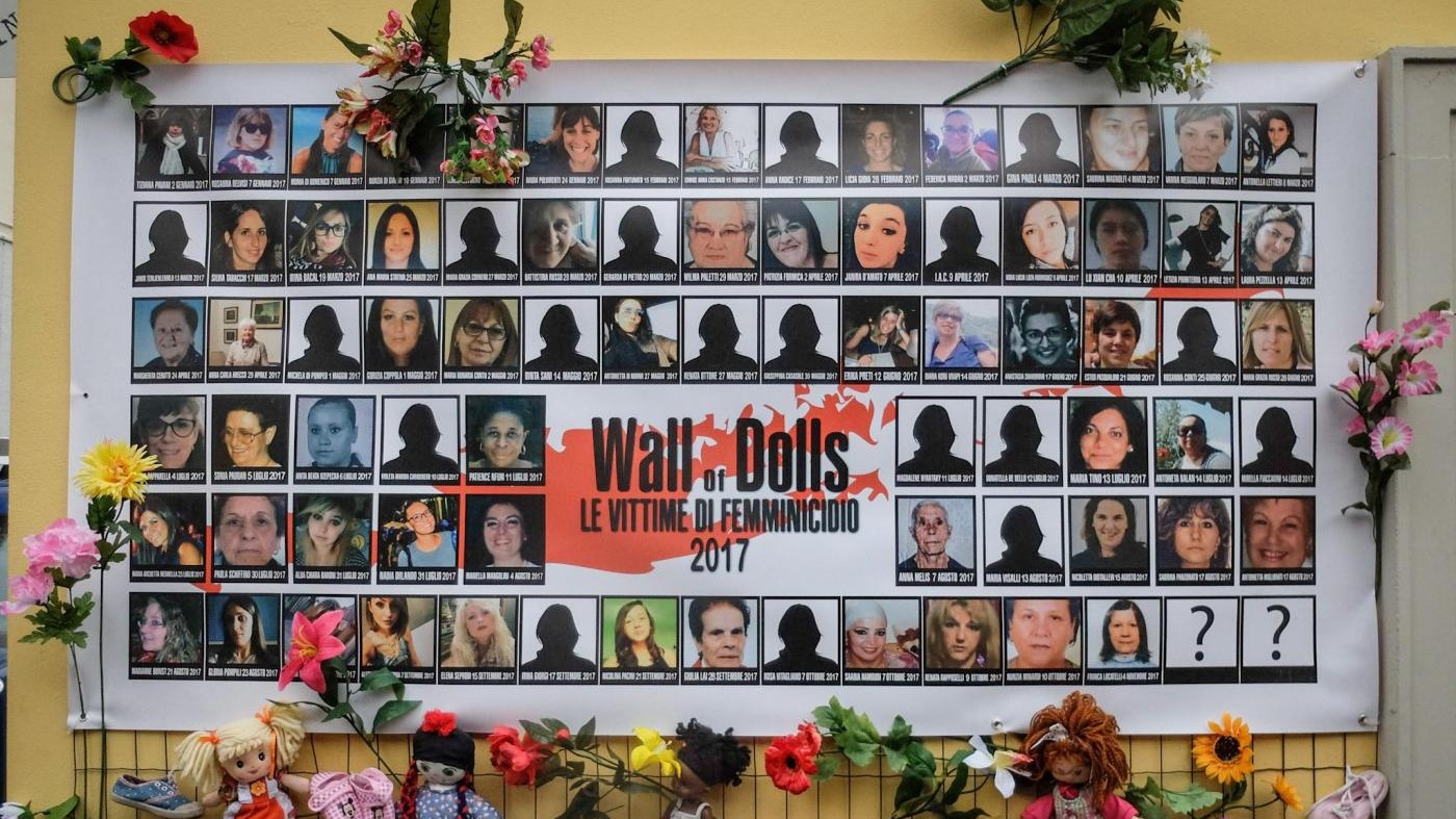 Femminicidio, Casellati: Non esistono assassini per amore, no a violenza