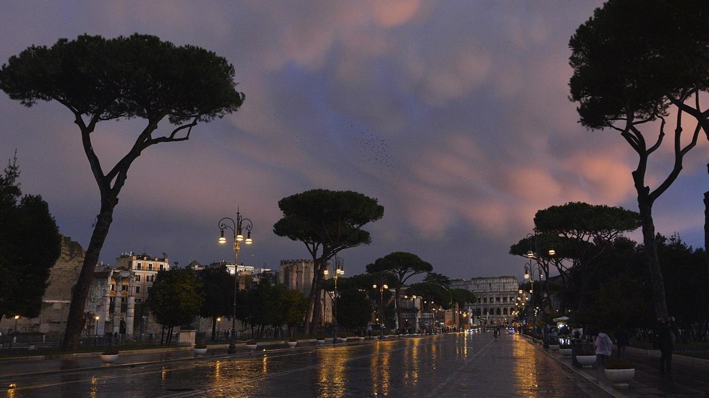 Piogge e nuvole: il meteo venerdì 13 e sabato 14 aprile