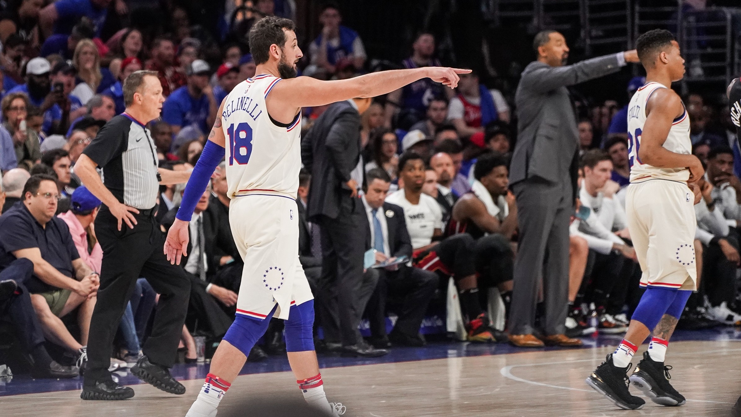 Nba, via ai playoff. Grande Belinelli nella vittoria dei 76ers