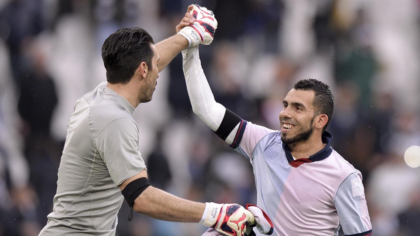 Buffon, futuro in Argentina? Tevez ‘chiama’ il portiere al Boca Jr