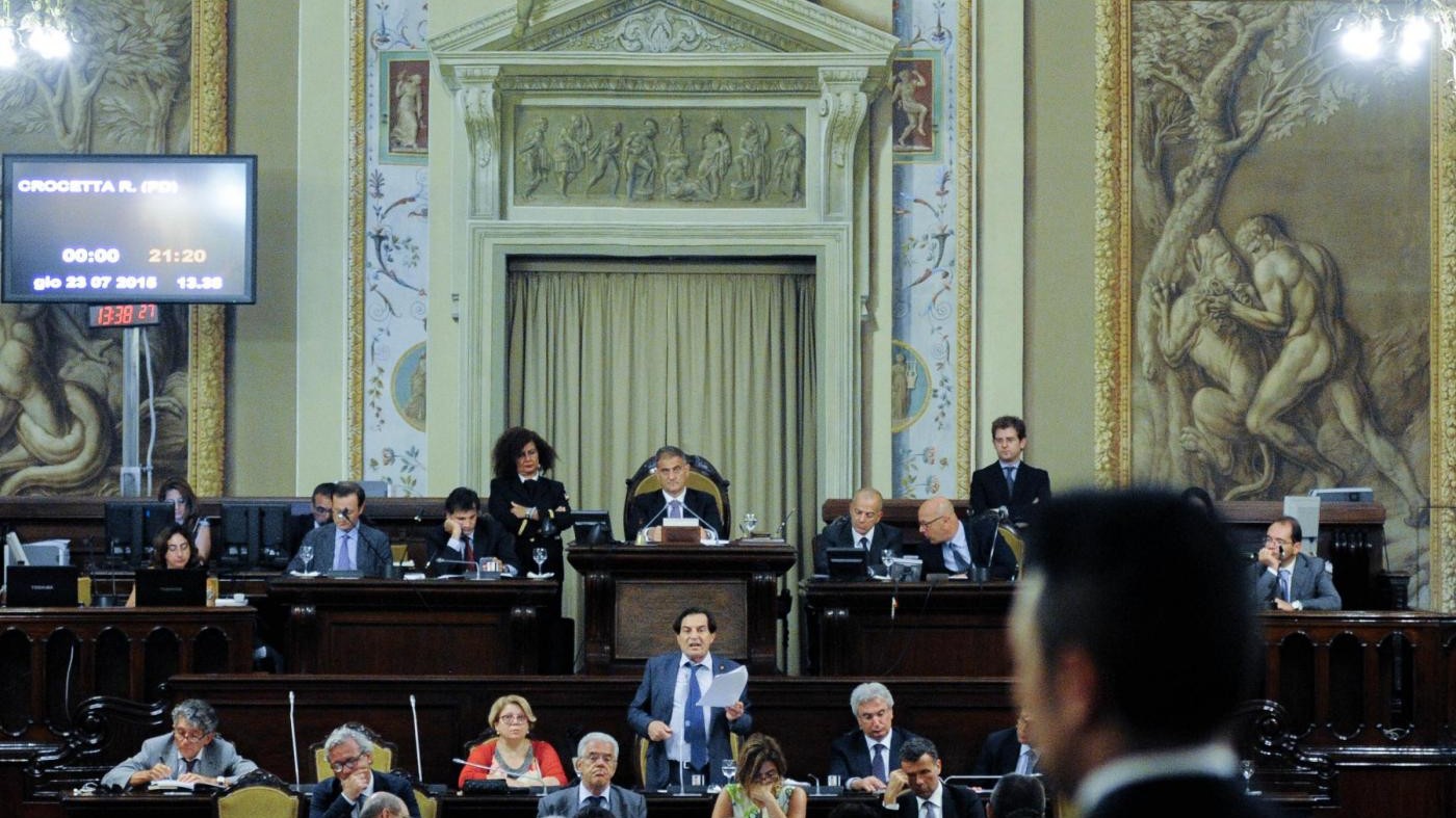 Voto di scambio, arrestato deputato della Regione Sicilia