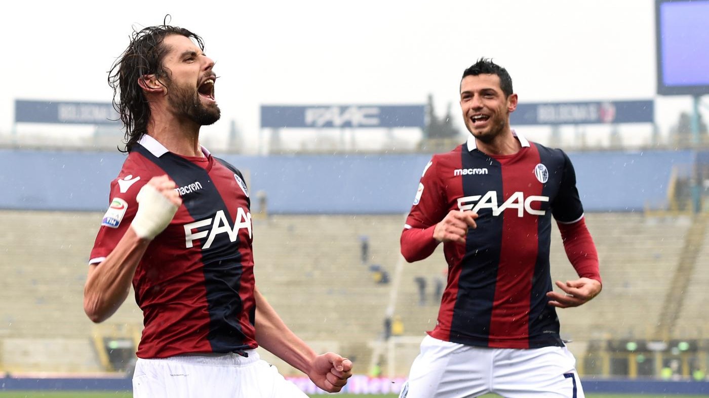 Rilancio Bologna, 2-1 al Sassuolo: magia Pulgar nel finale