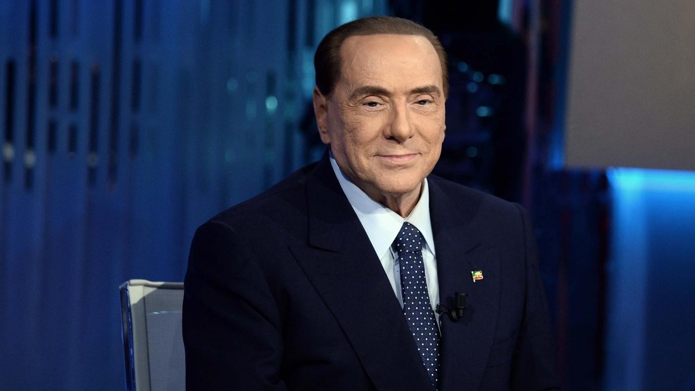 Elezioni, Berlusconi: “Salvini premier? Lega a quattro punti di distanza da noi”