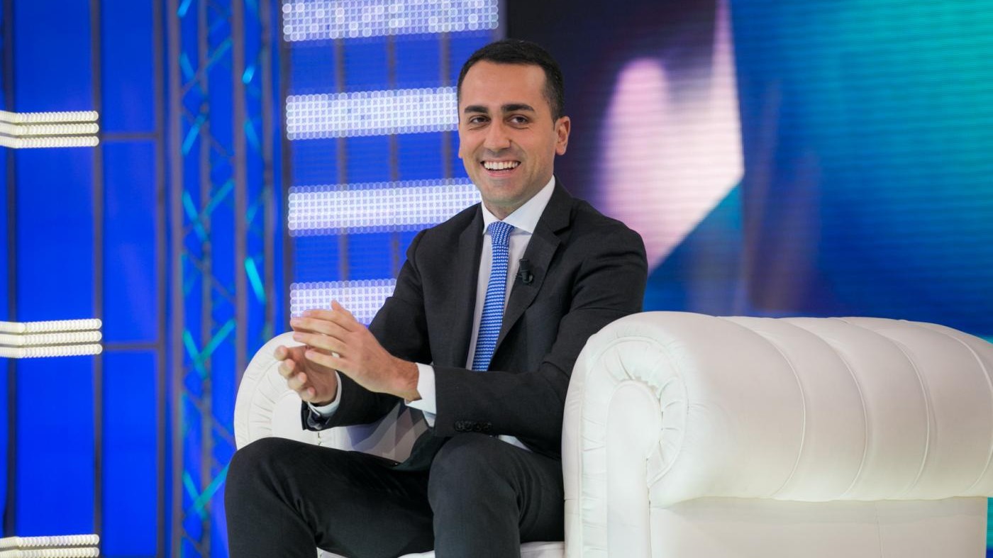 Elezioni, le regole di Di Maio sulla convergenza di governo: “Vincolo di mandato”