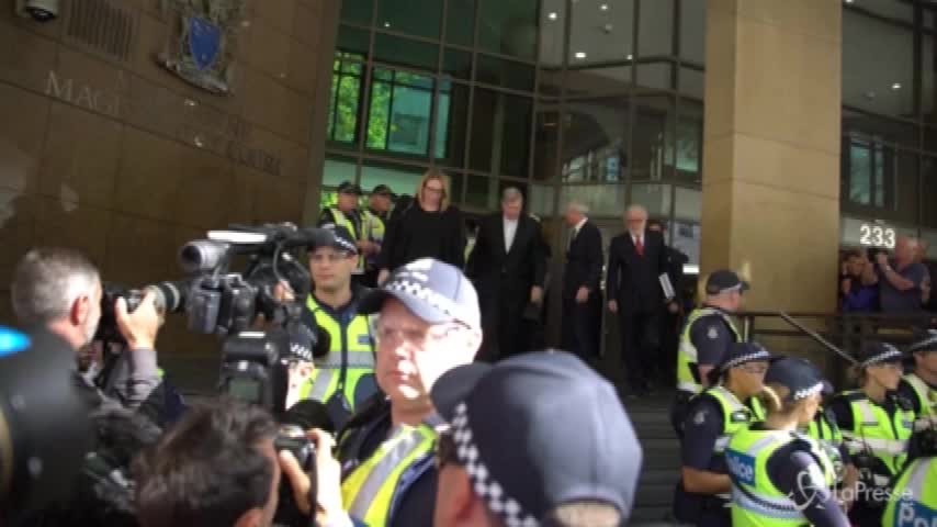 Pedofilia, cardinale George Pell rinviato a giudizio