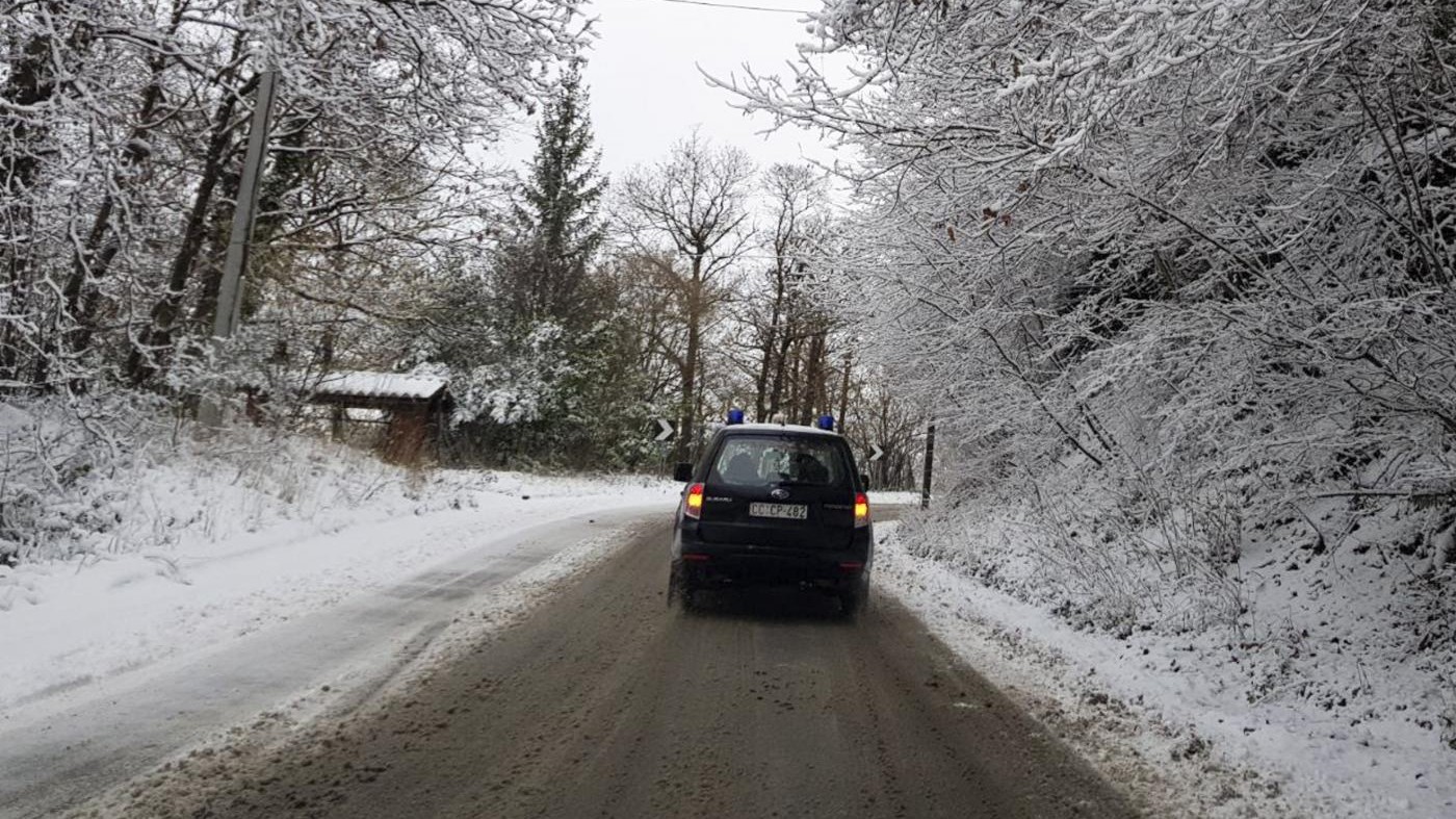 Neve e gelo, arriva Buran: paura per i senzatetto, allarme nei campi