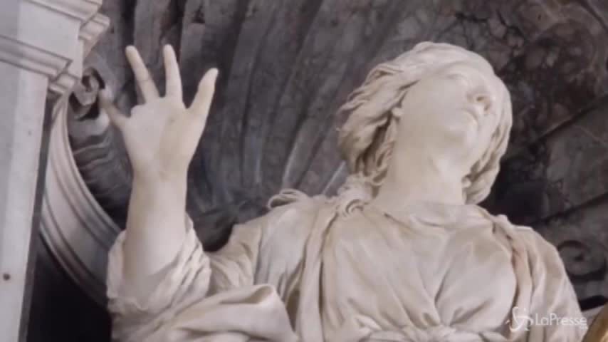 Roma, mutilata la Santa Bibiana del Bernini