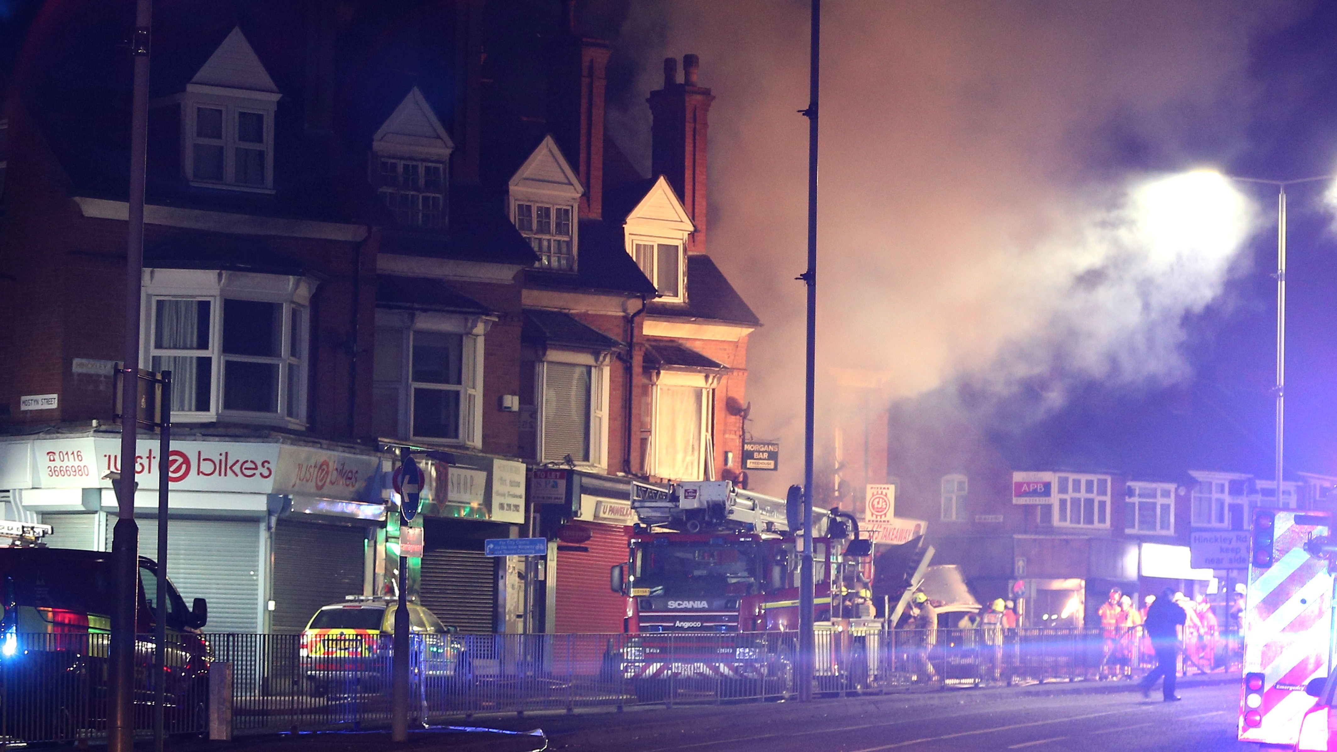 Leicester, esplode una palazzina: cinque morti