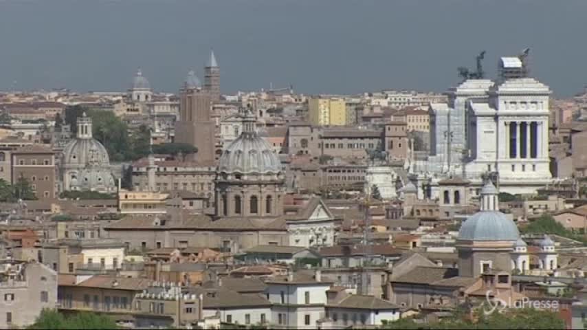 Roma, 22enne trovato morto con una scritta sul petto