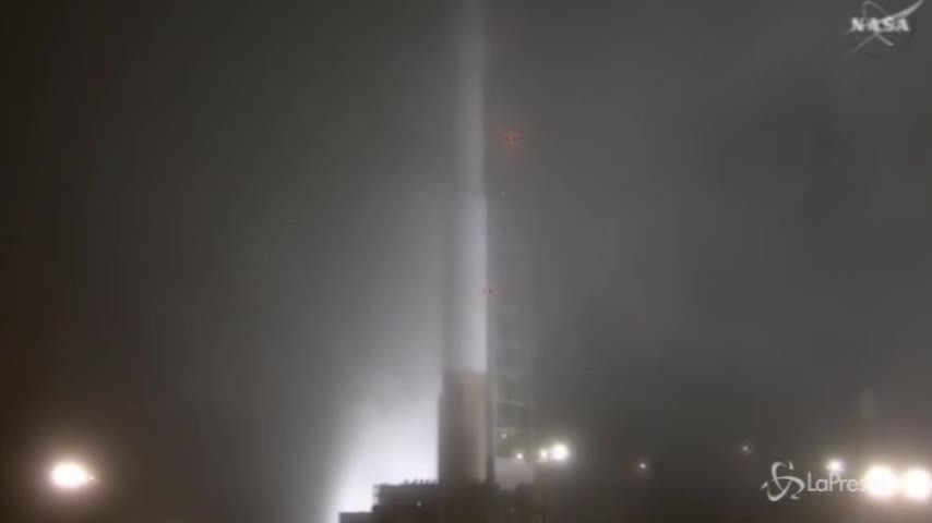 Lanciata nello spazio sonda InSight: studierà i terremoti su Marte