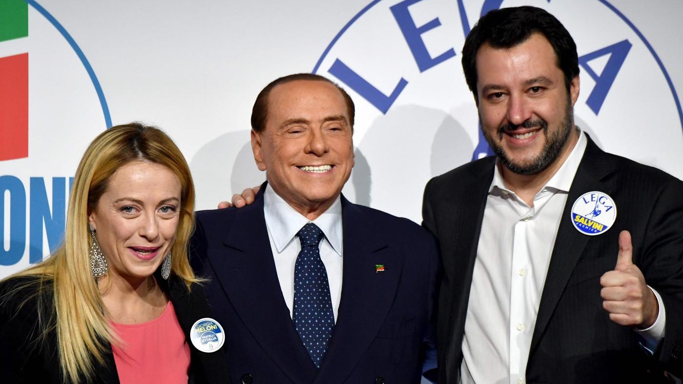 Centrodestra “solido come la pietra”. Berlusconi svela: “Tajani candidato premier”