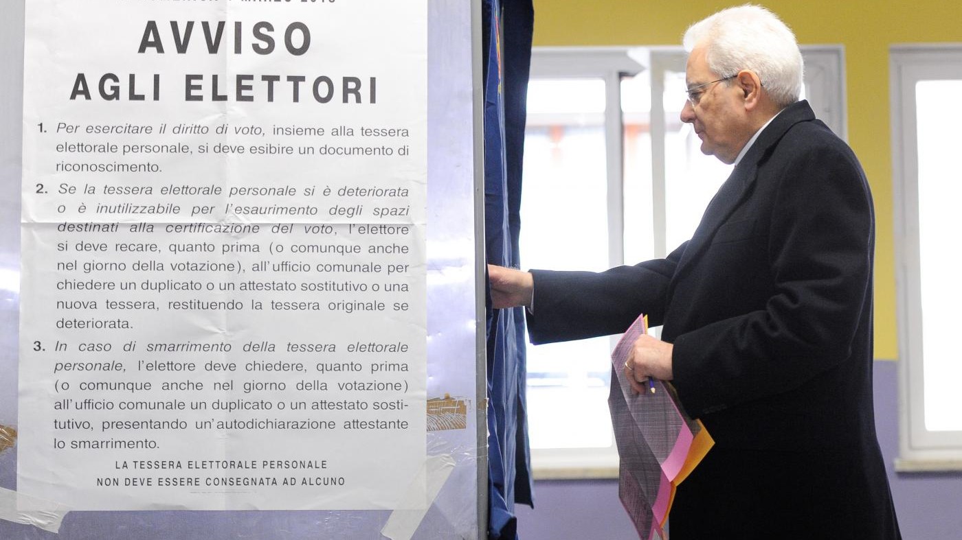 Elezioni, il voto dei big: già ai seggi Mattarella, Gentiloni, Renzi