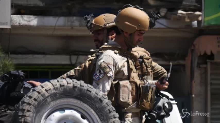 Afghanistan, espolsioni e spari a Kabul: l’Isis rivendica