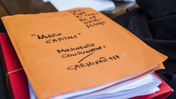 Mondo di mezzo, al via appello: Buzzi e Carminati a processo per mafia