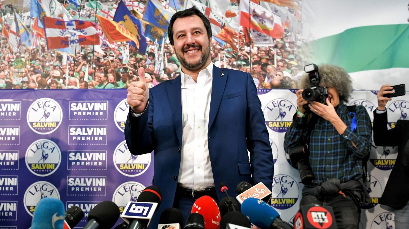 Salvini: “No accordi alla vecchia maniera. Aperti a sinistra che guarda alla Lega”