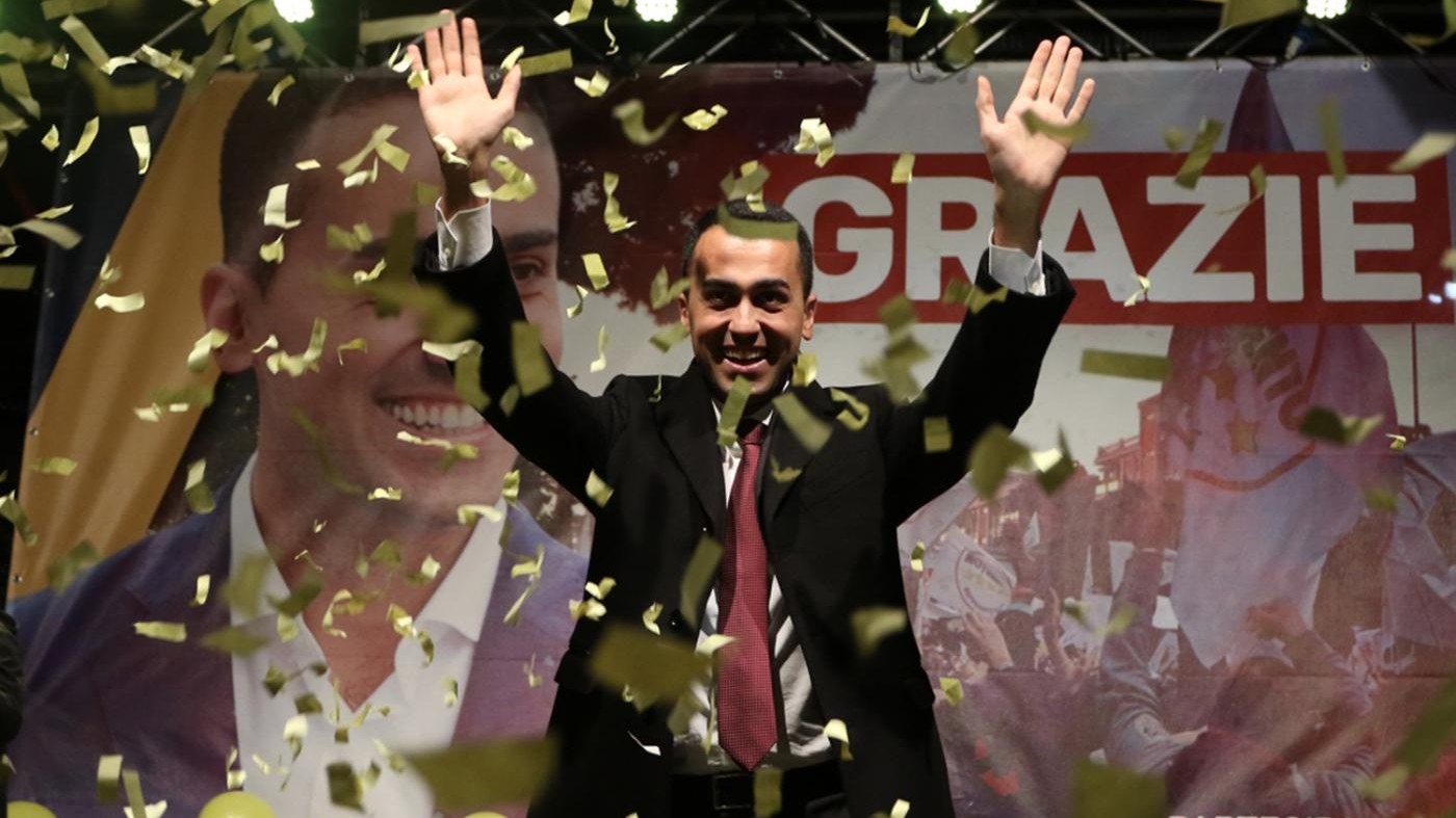 Di Maio trionfatore a Pomigliano. Il leader M5s ‘obbliga’ gli avversari al dialogo