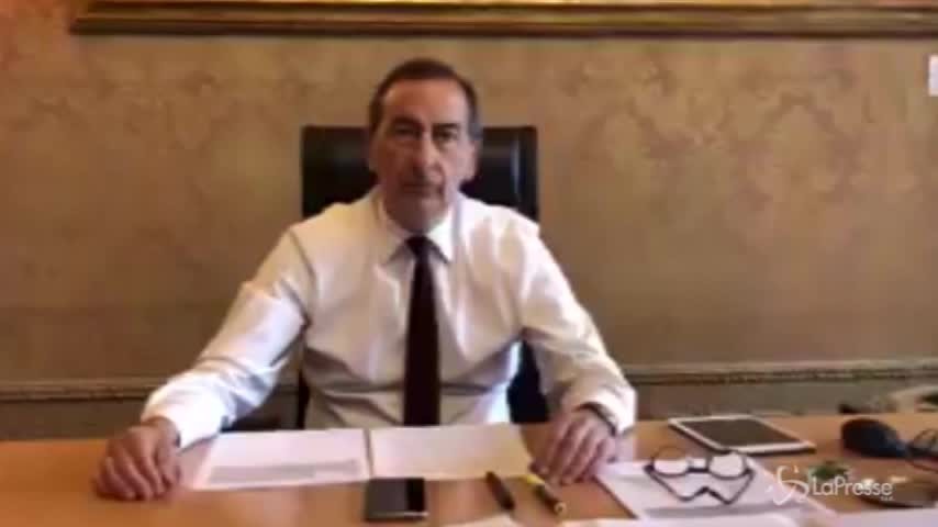 Milano, Beppe Sala contro omofobia online: “Facciamo la nostra parte”