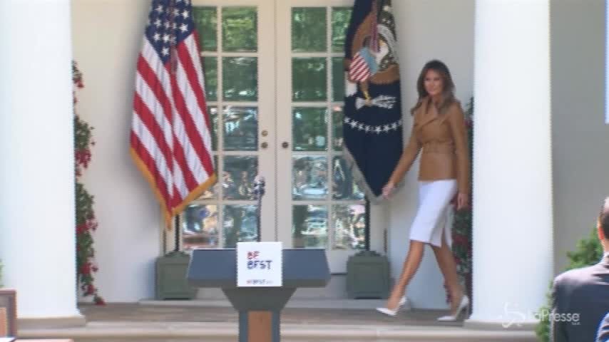 Melania Trump operata a un rene per una “patologia benigna”