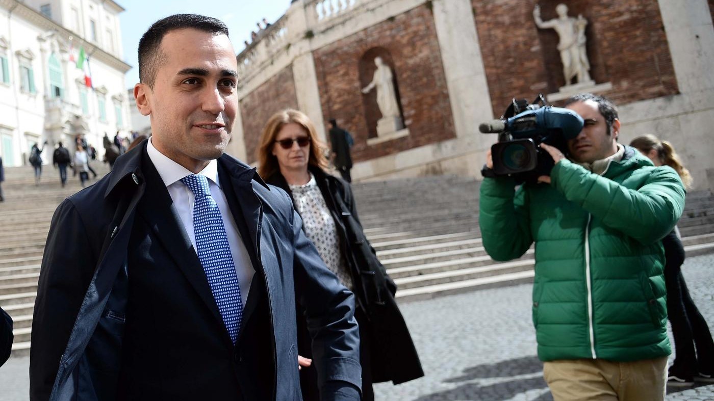 M5s, Di Maio: “Pronta proposta su Def, governo senza di noi insulto alla democrazia”