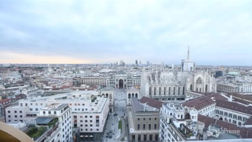 Milano, rinasce la terrazza Martini