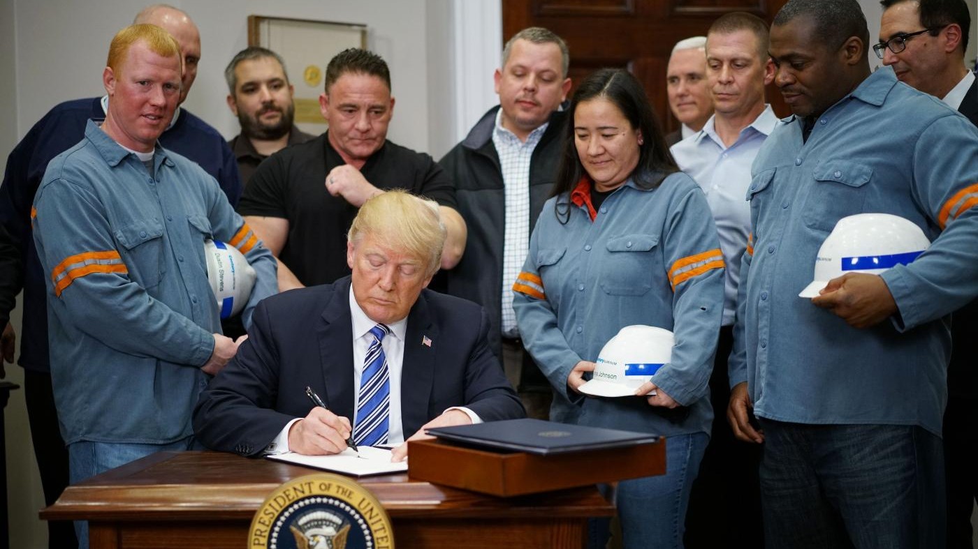 L’Ue agli Usa: “Escludeteci dai dazi”. Ma Trump: “Necessari per sicurezza nazionale”