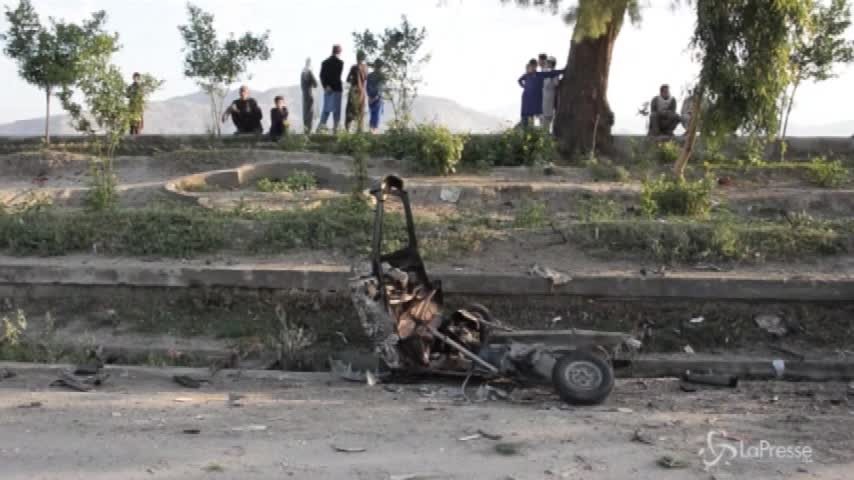 Afghanistan, esplosioni alla partita di cricket: almeno 8 morti