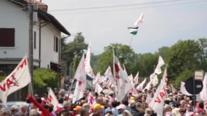 Grande partecipazione alla marcia No Tav in Val Susa