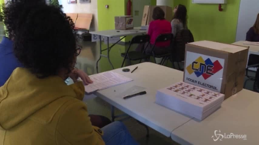 Il Venezuela al voto per eleggere il suo presidente