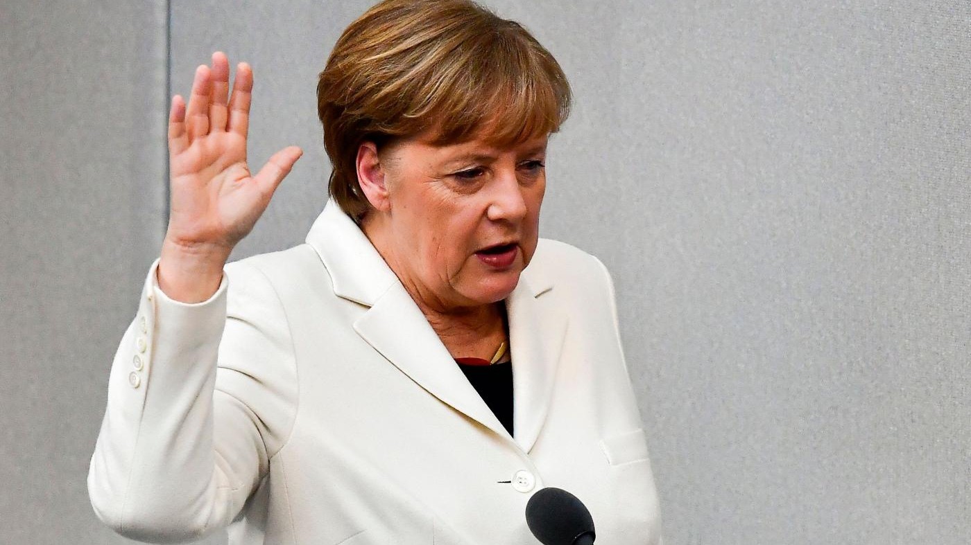 Germania, Merkel rieletta cancelliera per la quarta volta. Via libera dal Parlamento