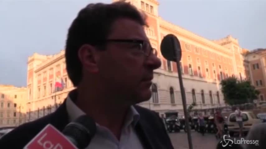Giorgetti: “Nome Conte non vacilla, no a Di Maio premier”