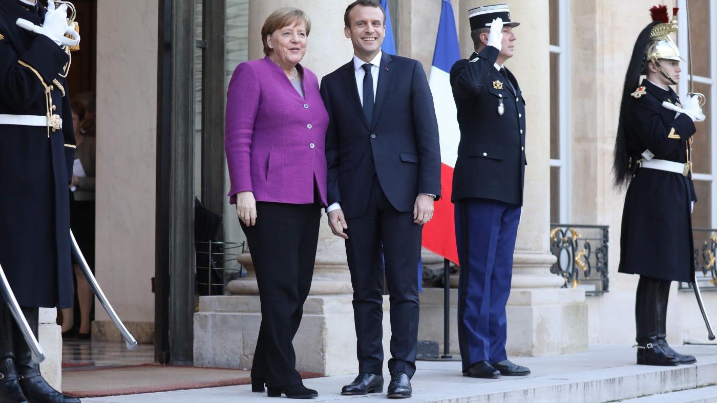 Macron-Merkel: Road map per Ue, uniti contro populismi