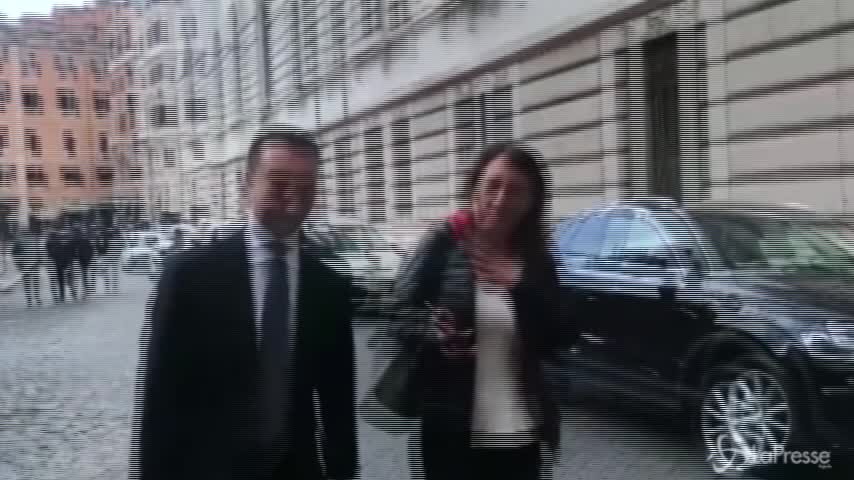 Di Maio: “Ho parlato con Conte, ci siamo sentiti per farci un in bocca al lupo per l’Italia”
