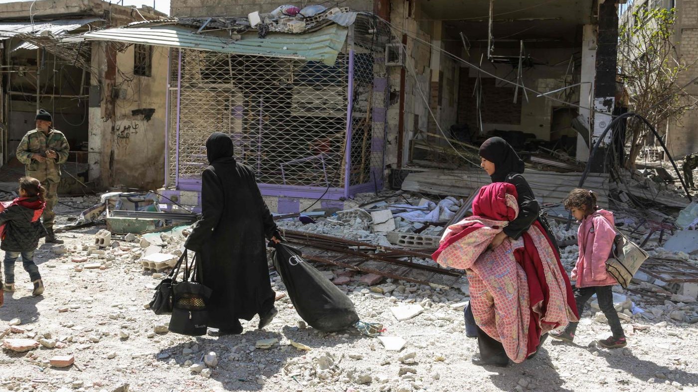 Siria, Turchia prende Afrin. Assad in Ghouta, 250mila civili in fuga
