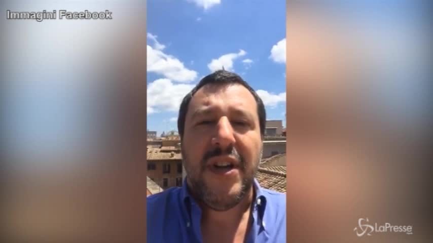 Salvini: “Mai visto governo così attaccato da stampa, ai limiti della minaccia”