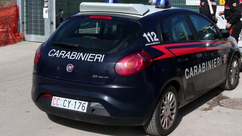 Firenze, rapisce una bimba e minaccia di buttarla nel fiume