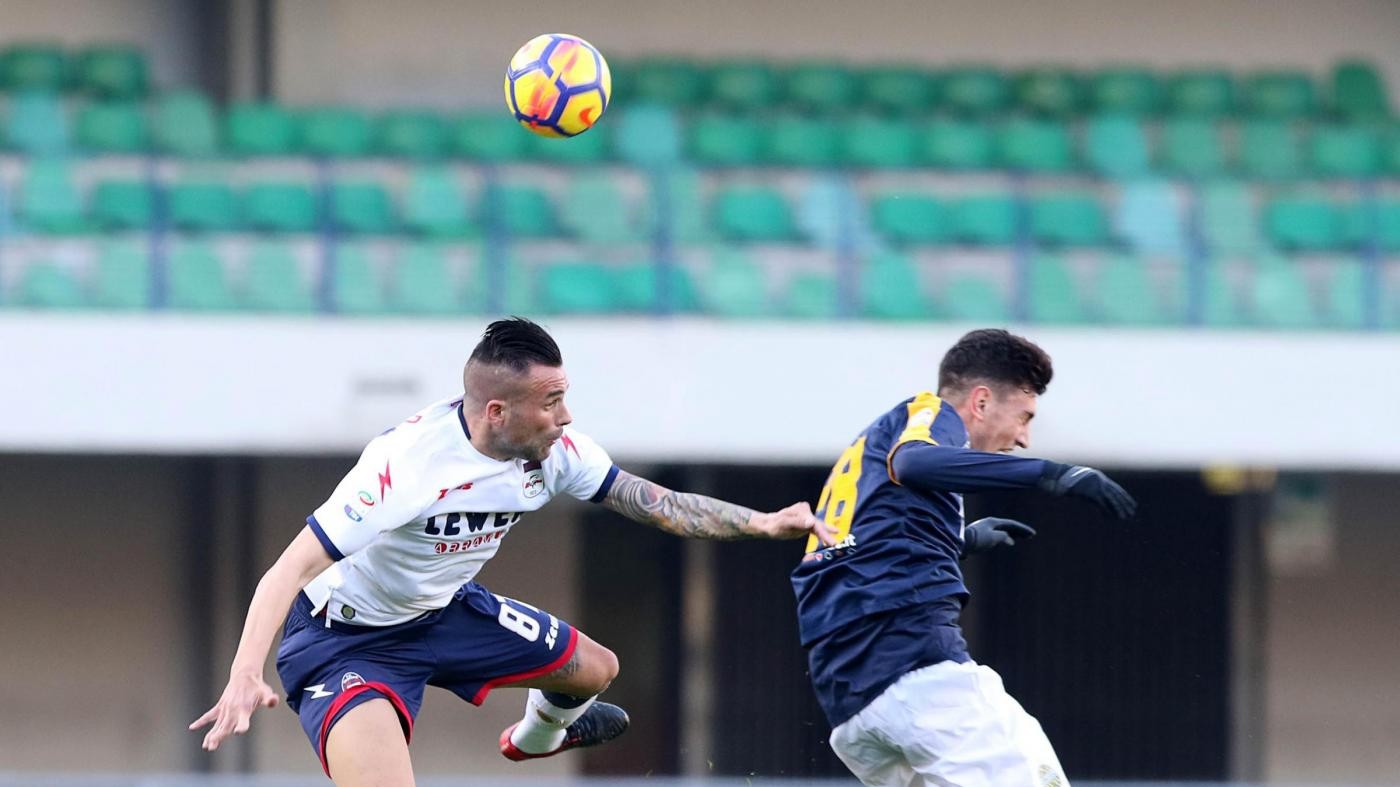 Serie A, balzo Crotone per la salvezza: Verona cade 3-0 in casa