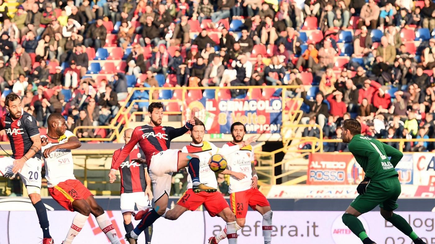 Serie A, Bologna stoppa il Benevento: 3-0 al ‘Dall’Ara’