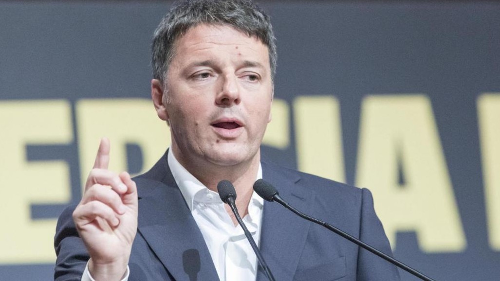 Elezioni, Renzi: “Flat tax fa pagare meno tasse a miliardari come Berlusconi e Grillo”
