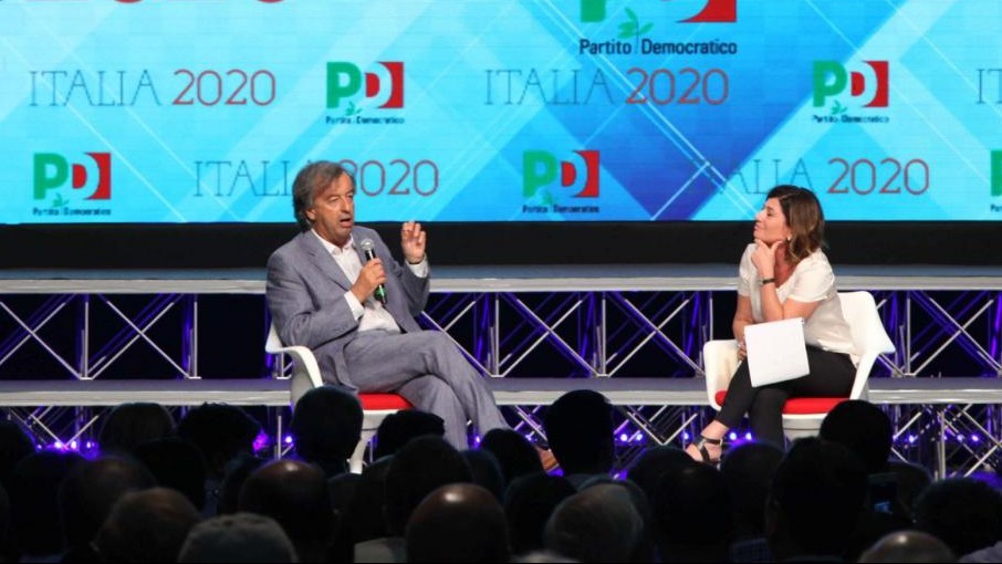 Burioni dice no a Renzi: “Non mi candido, ma la mia lotta continua”