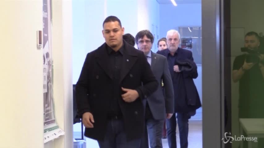 Puidgemont fermato dalla polizia tedesca