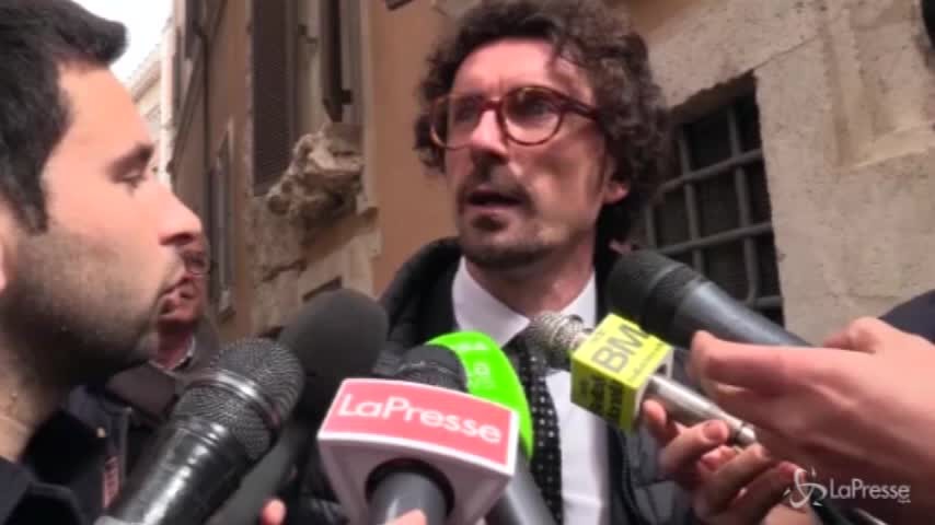 M5S, Toninelli: “Con Fi, Lega e Leu incontri costruttivi”